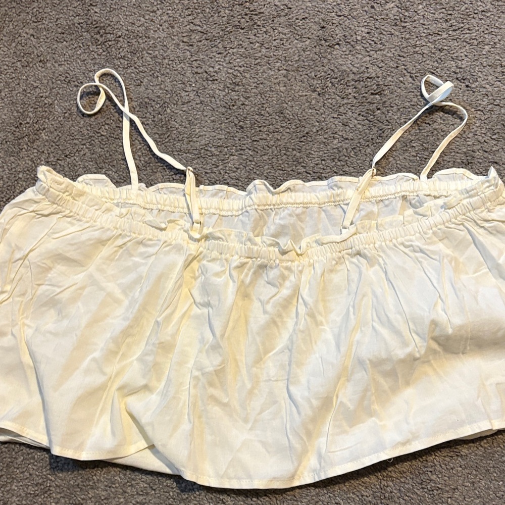 WeWoreWhat Cream Ruffled Top - Picture 3 of 3